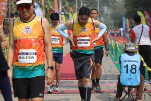 BIB: 41924, 47055, 47139
                            <button type="button" onclick="openModal(8243805)" class="btn btn-primary btn-sm float-right btn-popup" data-toggle="modal" data-target=".modal-high-quality">
                        <i class="fas fa-shopping-cart"></i> Add to Cart
                    </button>
                                            <button type="button" onclick="isThisMe(8243805, true)" class="btn btn-success btn-sm float-right btn-popup btn-isme hidden" data-toggle="tooltip" data-placement="bottom" title="นี่คือรูปของคุณใช่ไหม คลิกที่นี่เพื่อเอาเข้าอัลบั้ม">
                        <i class="fas fa-plus"></i> Add to album
                    </button>
                    <button type="button" onclick="isThisMe(8243805, false)" class="btn btn-warning btn-sm float-right btn-popup btn-isnotme hidden">
                        <i class="fas fa-ban"></i> Remove from album
                    </button>